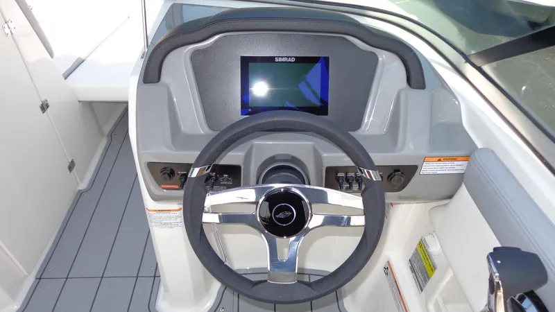 Slide: The Image of Simrad GO7 Touchscreen - 15