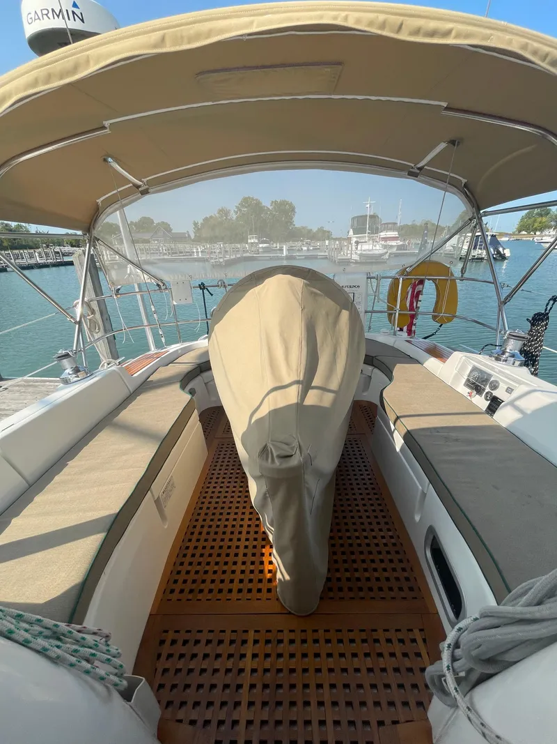 Slide: The Image of Beneteau 423 2006 - 14