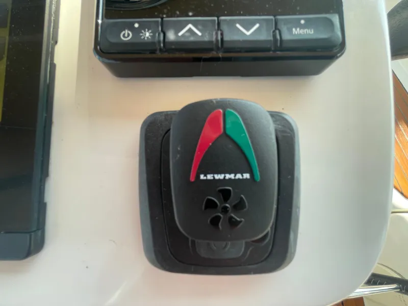 Slide: The Image of Beneteau 423 2006 - 21