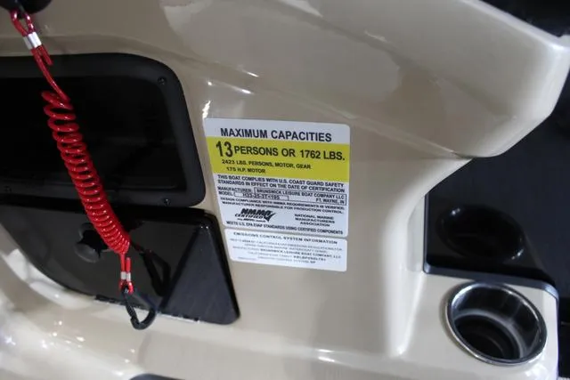 Slide: The Image of Harris 230 Sunliner SLDH 2024 - 12