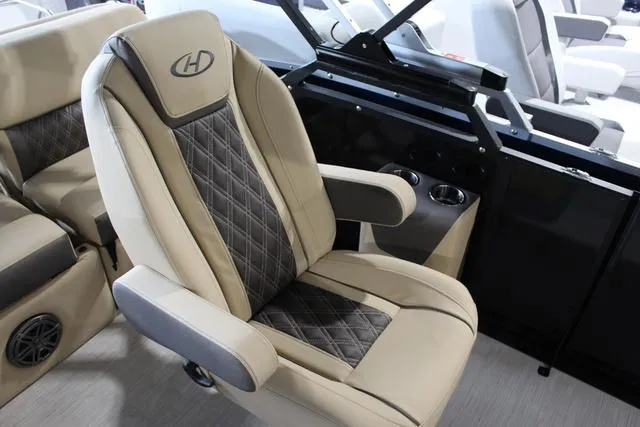 Slide: The Image of Harris 230 Sunliner SLDH 2024 - 13