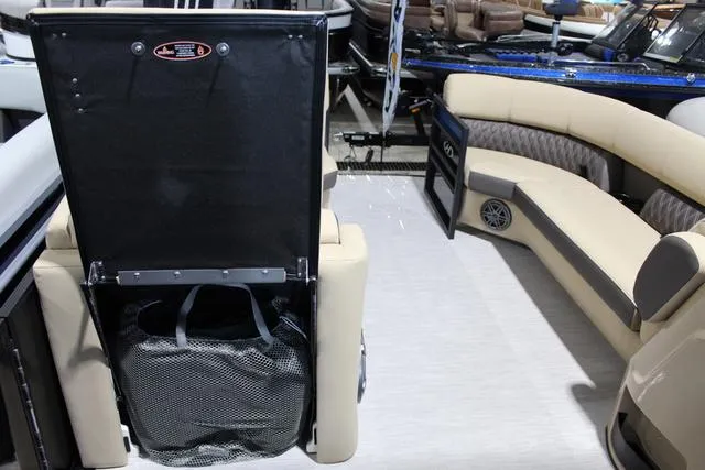 Slide: The Image of Harris 230 Sunliner SLDH 2024 - 7