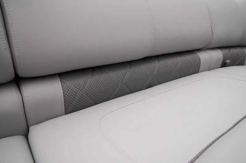 Slide: The Image of Regency 250 LE3 Sport 2024 - 26