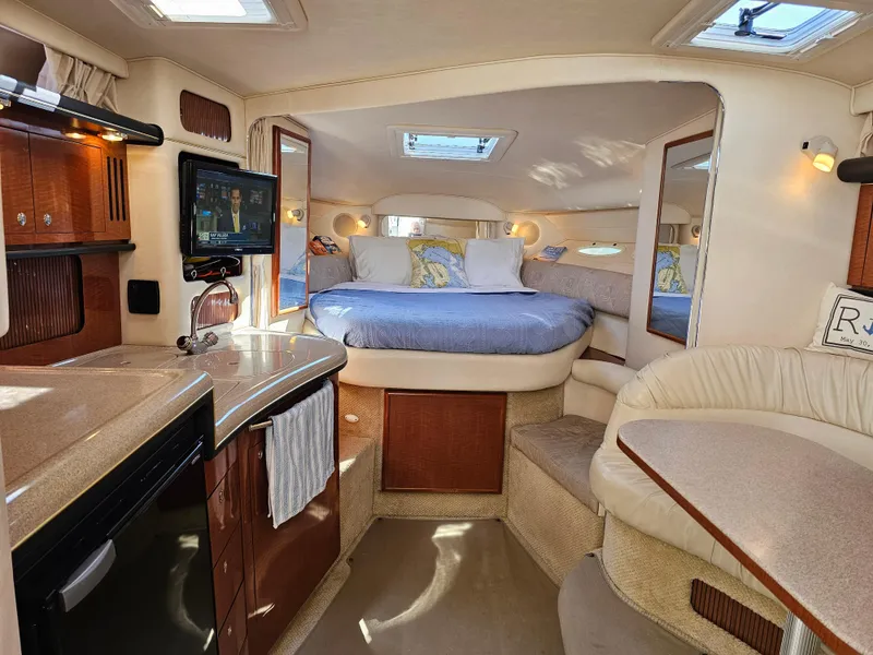 Slide: The Image of Sea Ray 340 Sundancer 2002 - 4