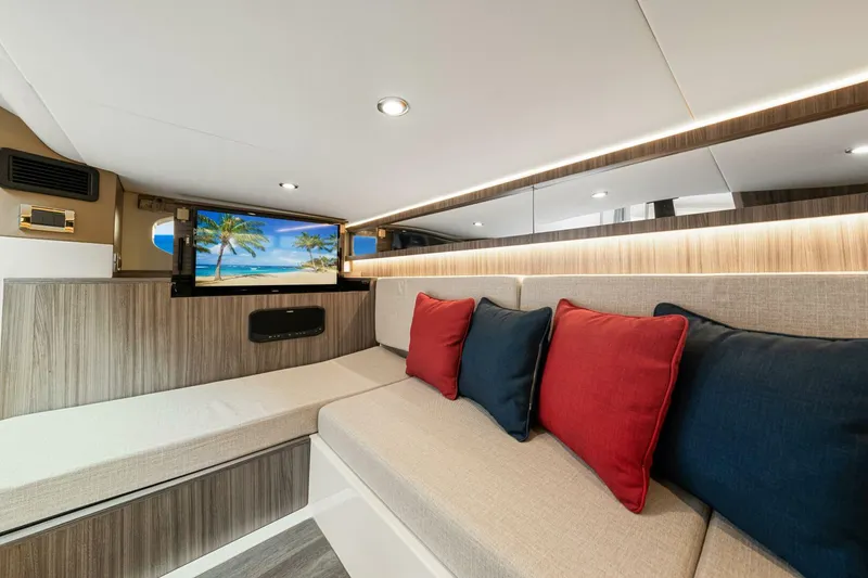 Slide: The Image of 2022 Sea Ray 370 Sundancer  - 40
