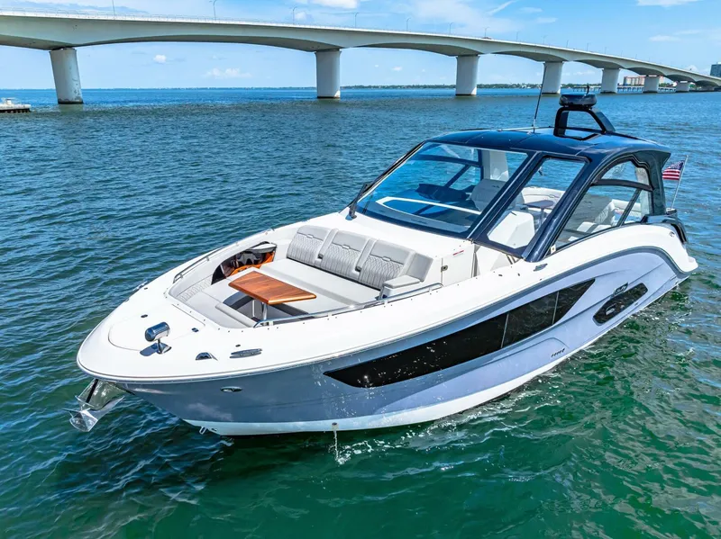 Slide: The Image of 2022 Sea Ray 370 Sundancer  - 55