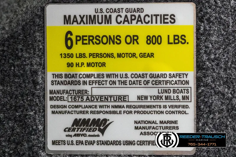 Slide: The Image of Capacity label for Lund Adventure SS 2025 boat, 6 persons or 800 lbs, 90 HP motor. - 43
