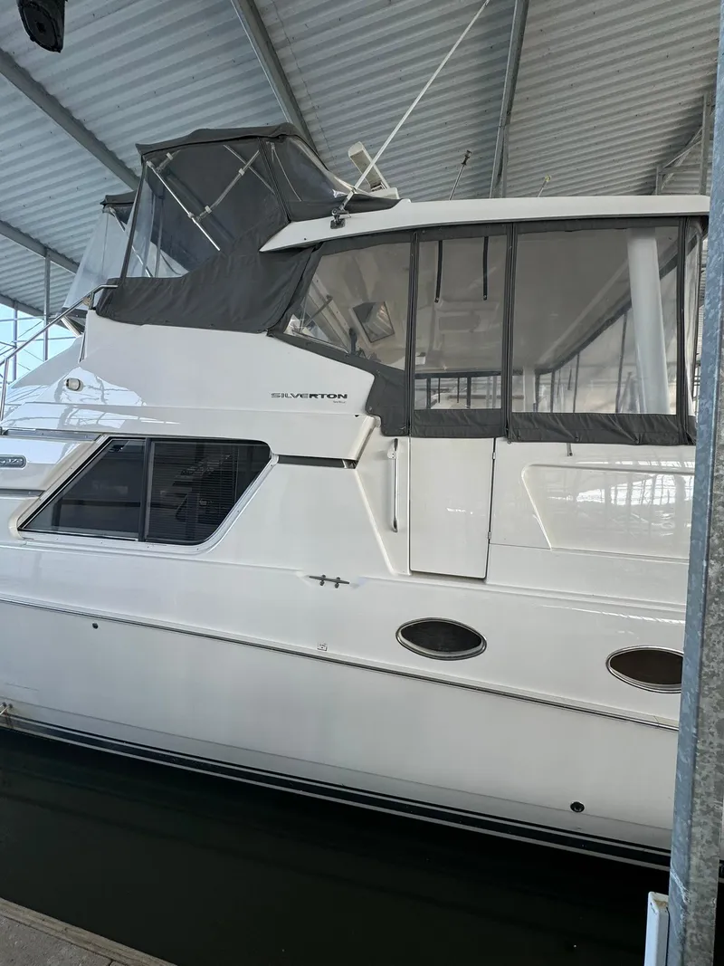 Slide: The Image of Silverton 372 Motor Yacht 1998 - 147