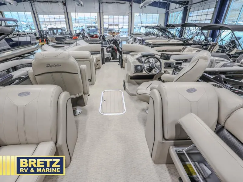 Slide: The Image of Interior of a 2019 E-Class E22QC boat at Bretz RV & Marine showroom. - 11