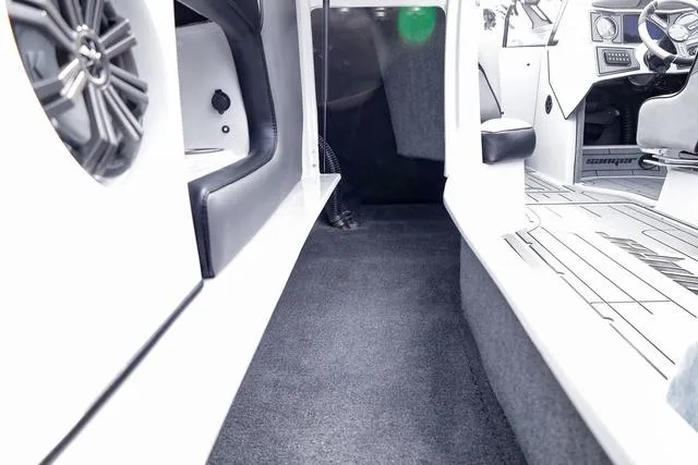 Slide: The Image of Sanger 231SL 2024 - 14