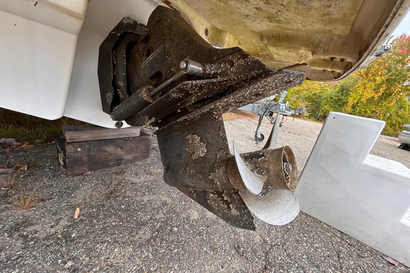 Slide: The Image of Chaparral 220 SSi 2002 - 62