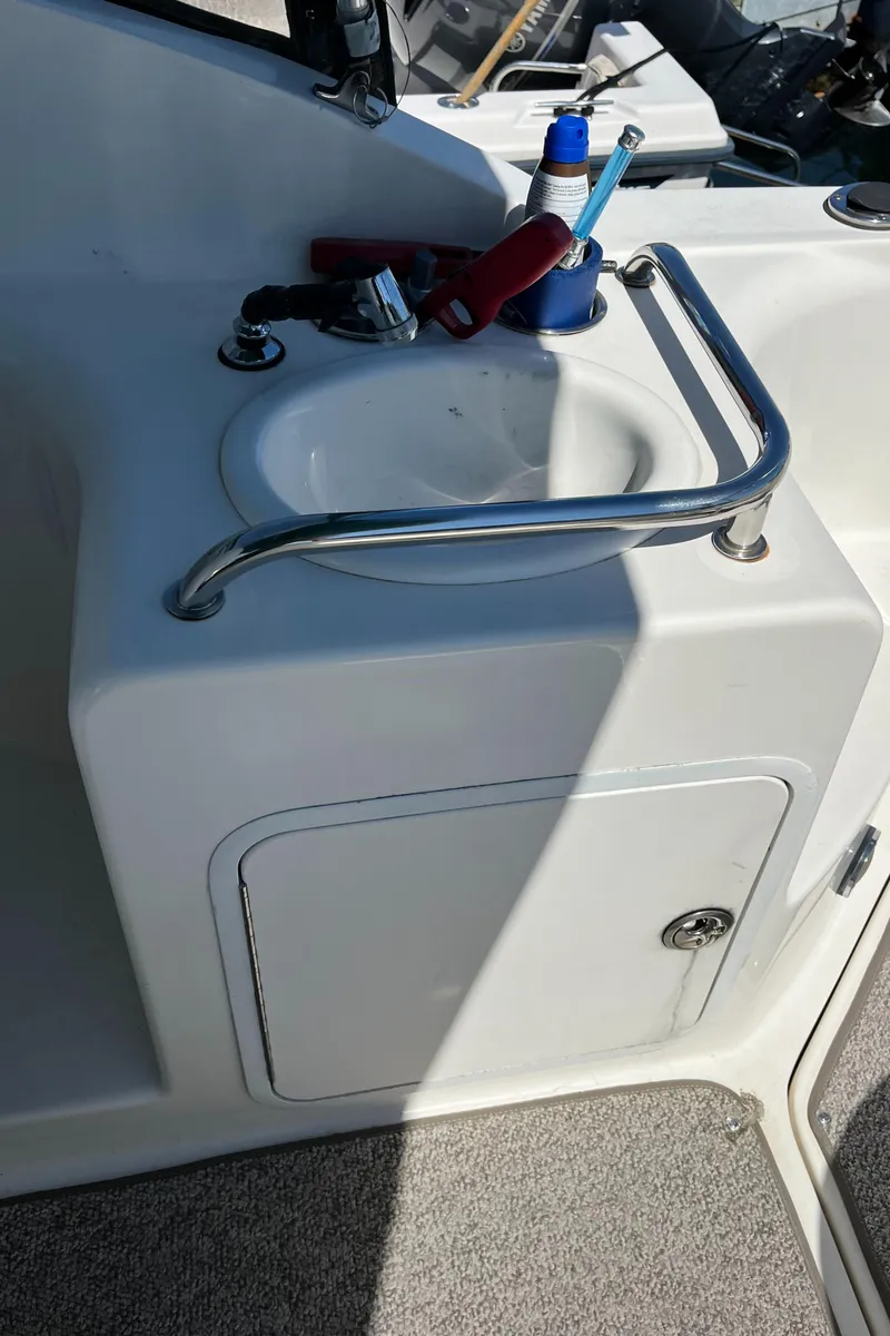 Slide: The Image of Sea Ray 260 Sundancer 2001 - 11