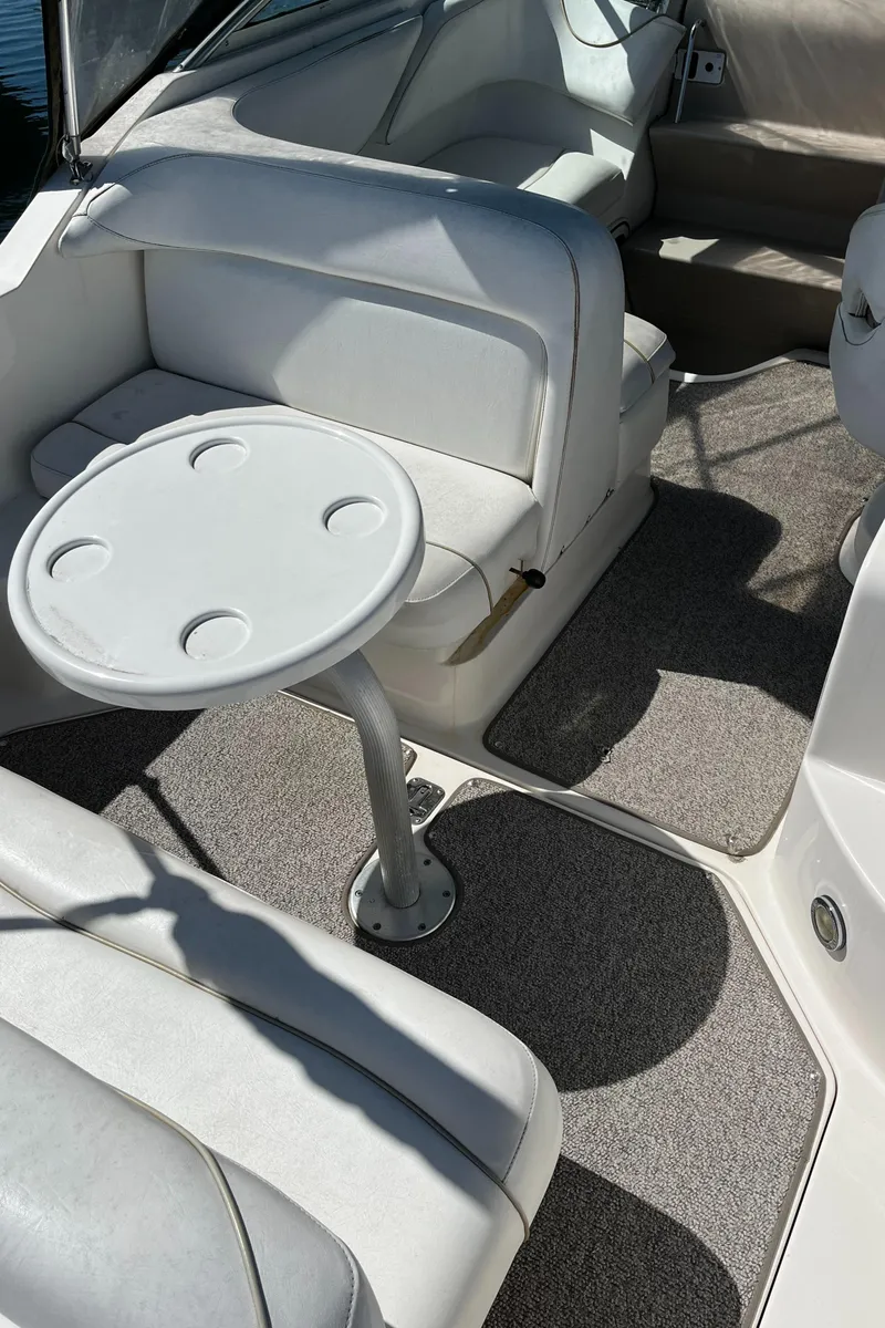 Slide: The Image of Sea Ray 260 Sundancer 2001 - 6