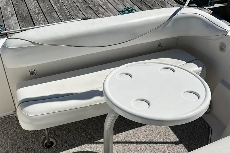 Slide: The Image of Sea Ray 260 Sundancer 2001 - 8