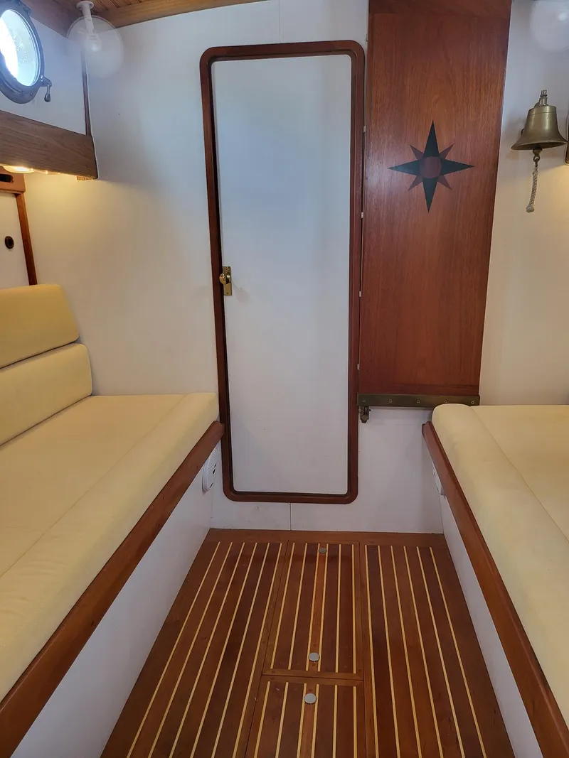Slide: The Image of Main Cabin View Forward - 19