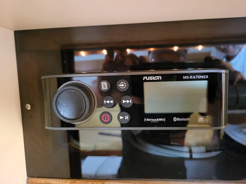 Slide: The Image of Fusion Stereo - 71