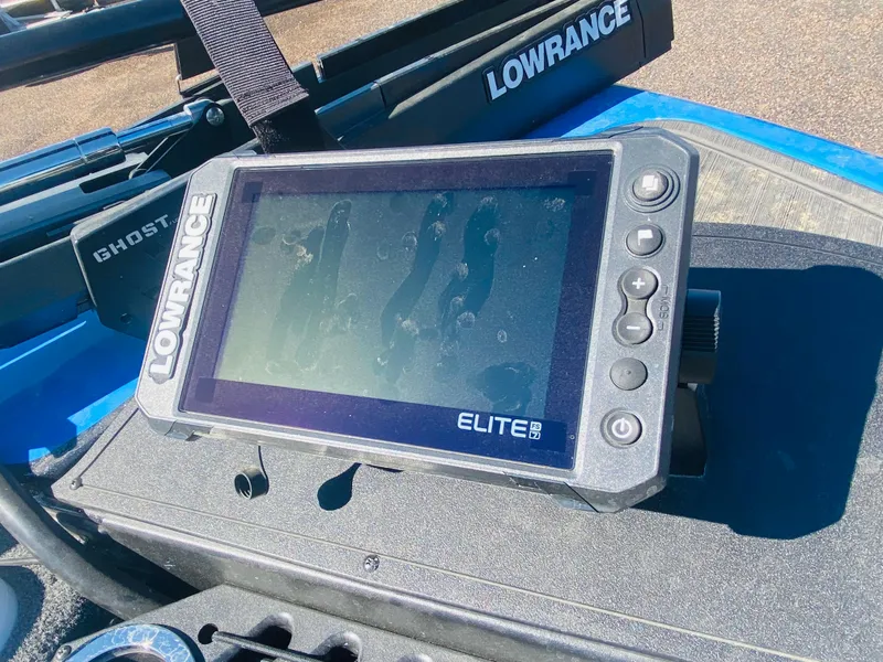 Slide: The Image of Lowrance Elite fishfinder on 2023 Nitro Z18 boat dashboard. - 17