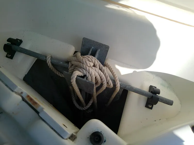 Slide: The Image of Trophy 2503 Center Console 2004 - 59