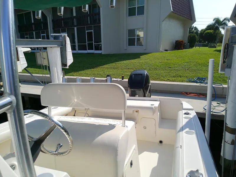 Slide: The Image of Trophy 2503 Center Console 2004 - 62