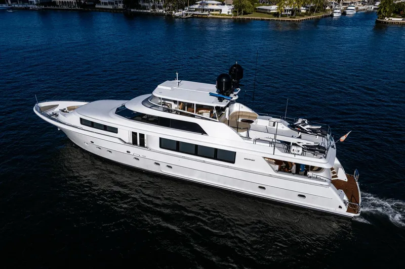 Slide: The Image of Westport Motor Yacht 2002 - 8
