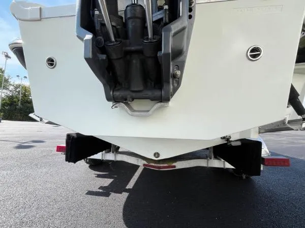 Slide: The Image of 2014 SouthWind 2200 SD boat stern view with trailer attachment. - 11