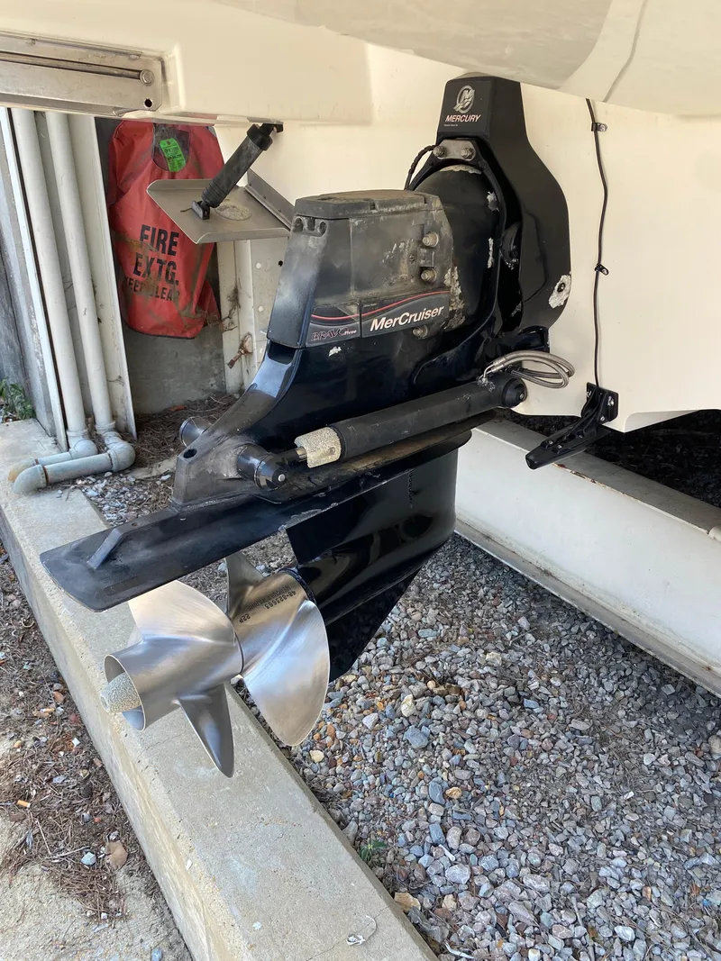 Slide: The Image of Sea Ray 250 SLX 2007 - 12