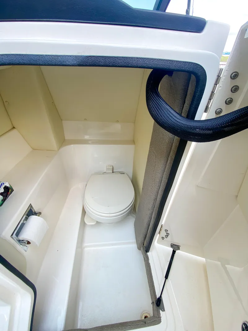 Slide: The Image of Sea Ray 250 SLX 2007 - 5