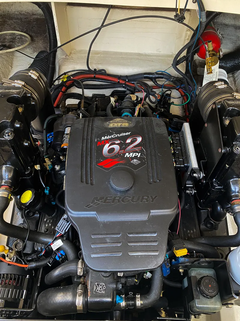 Slide: The Image of Sea Ray 250 SLX 2007 - 9