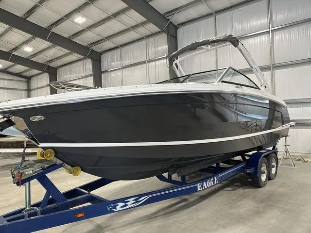 Slide: The Image of Cobalt R8 Outboard 2024 - 5