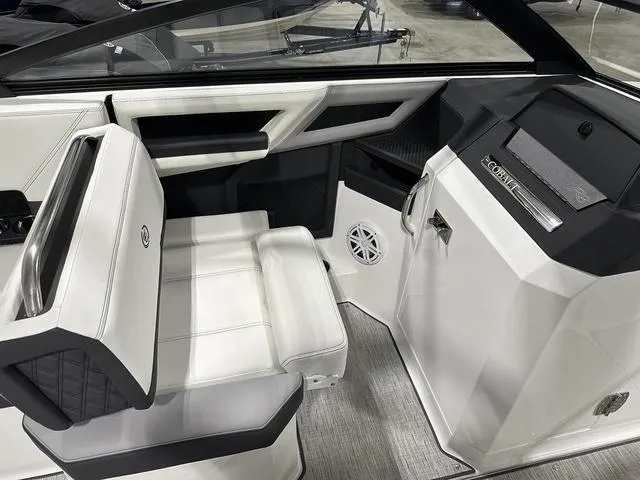 Slide: The Image of Cobalt R8 2024 - 21