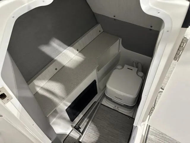 Slide: The Image of Cobalt R8 2024 - 28