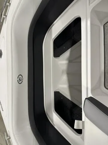 Slide: The Image of Cobalt R8 2024 - 36