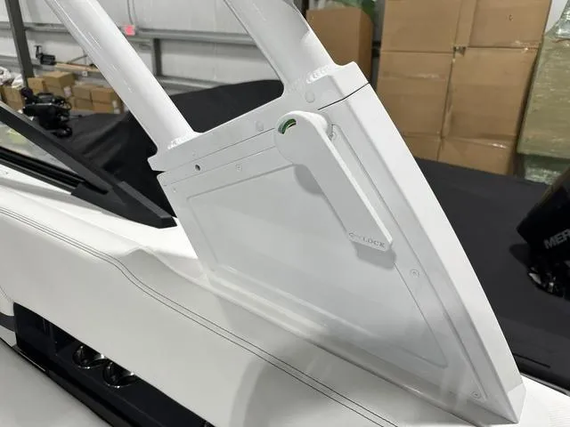 Slide: The Image of Cobalt R8 2024 - 43