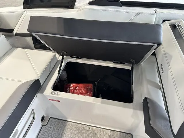 Slide: The Image of Cobalt R4 2024 - 20