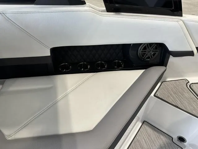 Slide: The Image of Cobalt R4 2024 - 8