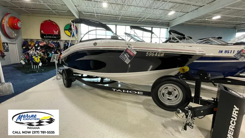 Slide: The Image of Tracker Tahoe 185S 2022 - 10