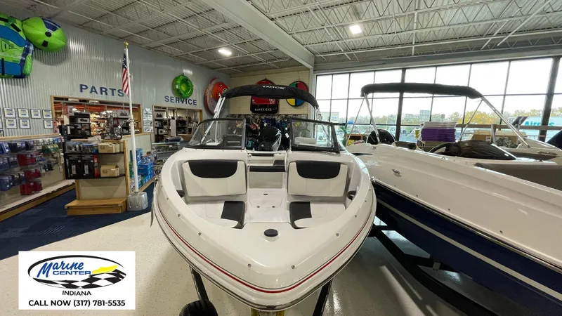 Slide: The Image of Tracker Tahoe 185S 2022 - 9