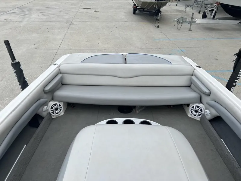 Slide: The Image of MasterCraft ProStar 2003 - 11