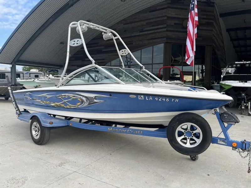 Slide: The Image of MasterCraft ProStar 2003 - 2