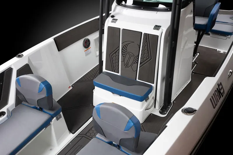 Slide: The Image of Scarab 255 Open LX 2025 - 32