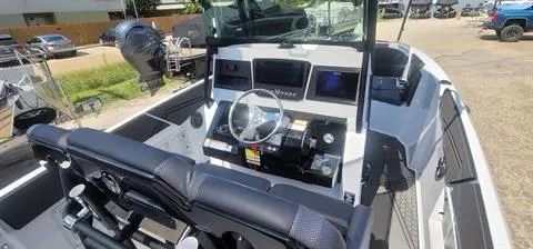 Slide: The Image of Scarab 255 Open LX 2025 - 9