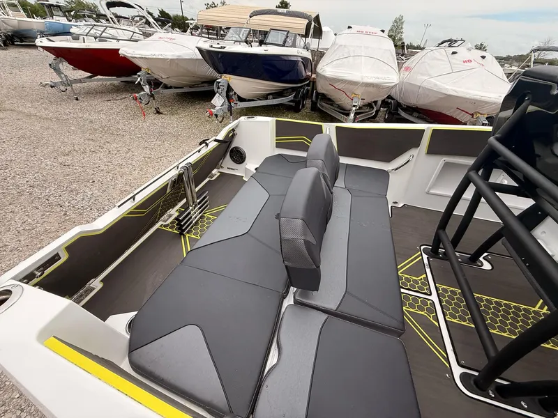 Slide: The Image of Scarab 255 Open LX 2025 - 28