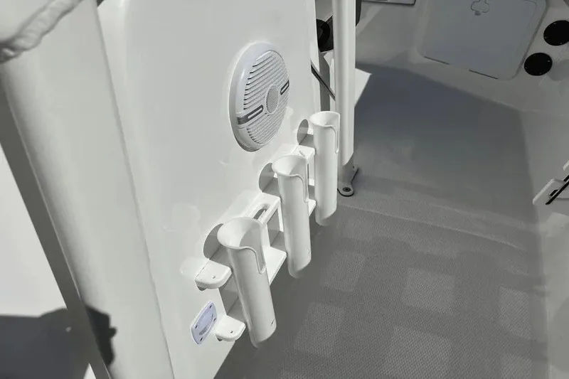 Slide: The Image of Yamaha 190 FSH Sport 2025 - 5