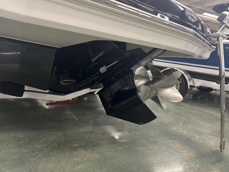 Slide: The Image of Chaparral 244 Sunesta 2014 - 3