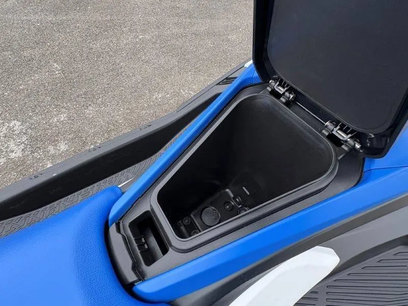 Slide: The Image of Yamaha Waverunner Jet Blaster 2025 - 12