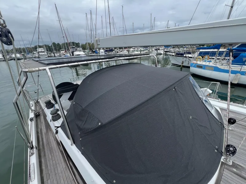 Slide: The Image of Hanse 588 - 25