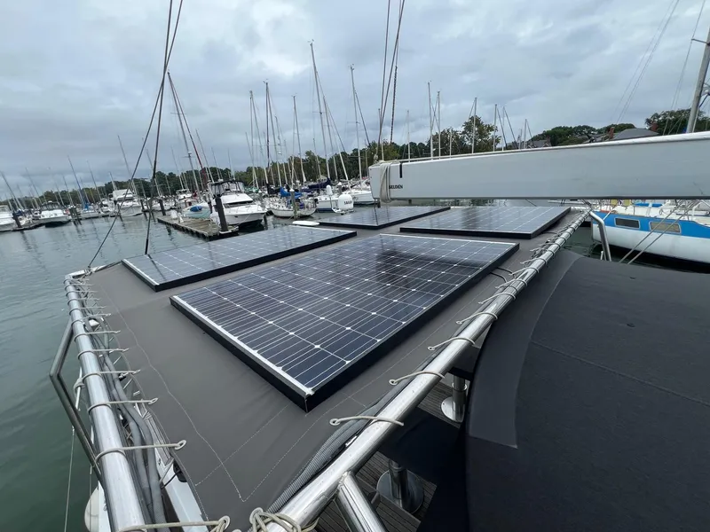 Slide: The Image of Hanse 588 - 26