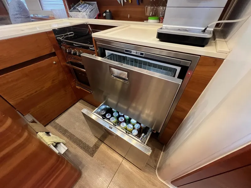 Slide: The Image of Hanse 588 - 43