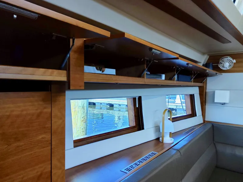 Slide: The Image of Hanse 588 - 51