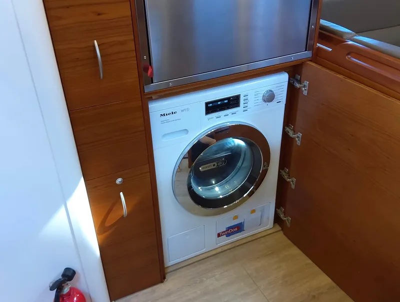 Slide: The Image of Hanse 588 - 56